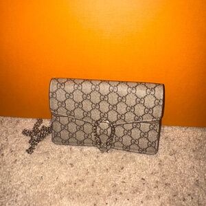 Gucci purse